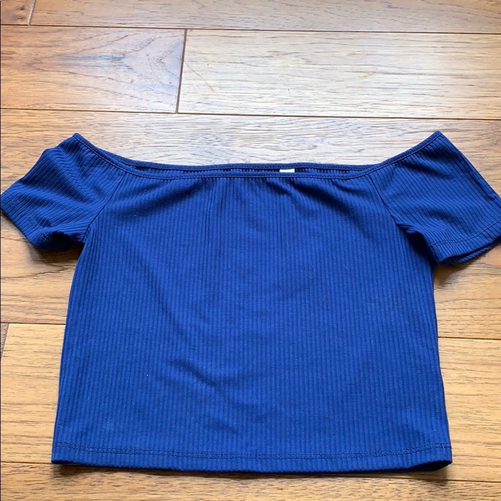 Pacsun off the shoulder crop top